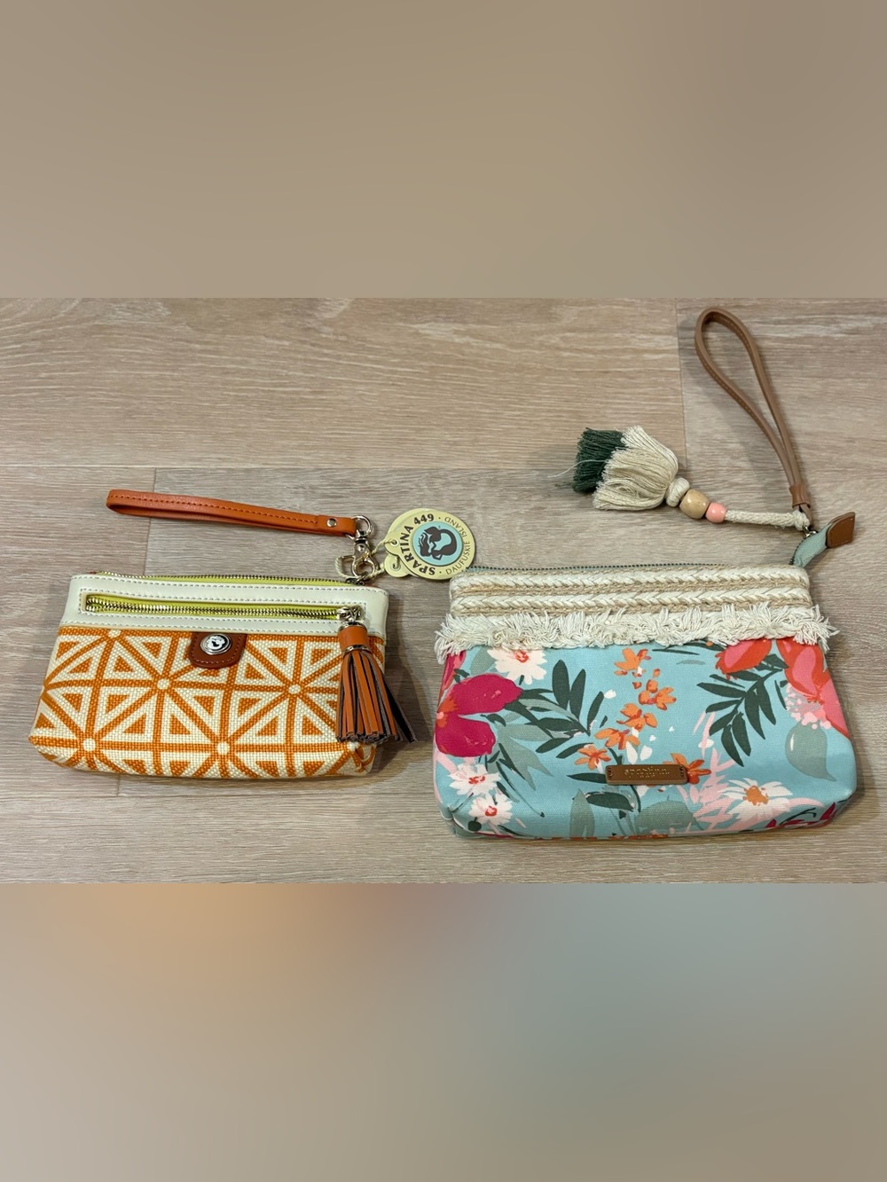 SPARTINA 449 CARINA WRISTLET TROPICAL FLORAL & PRESTWICK TASSEL WRISTLET LOT